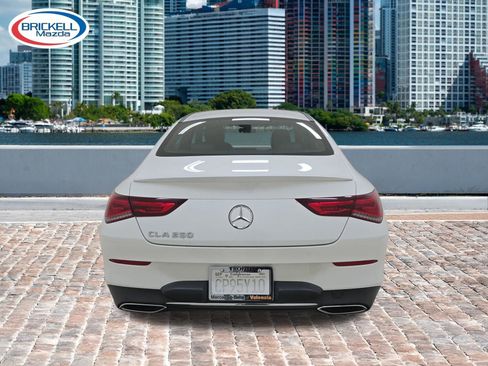 Used 2023 Mercedes-Benz CLA 250 w/ Premium Package image 6