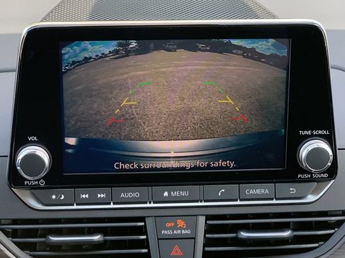 New 2026 Nissan Altima 2.5 SV FWD image 13