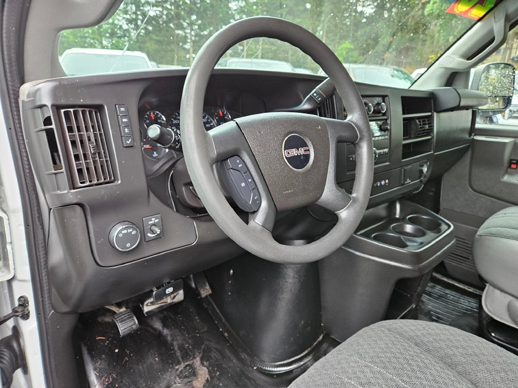 Used 2020 GMC Savana 2500 w/ Driver Convenience Package RWD image 19