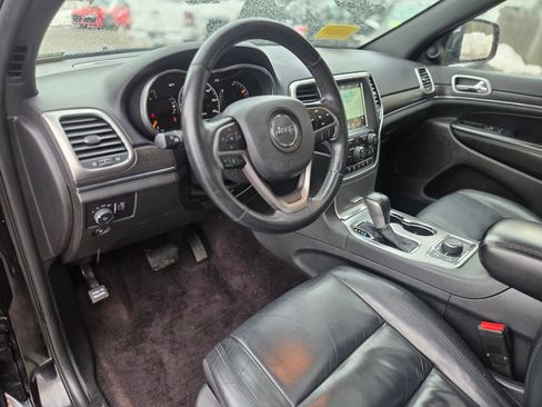 Used 2018 Jeep Grand Cherokee Limited image 14