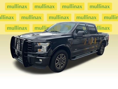Used 2015 Ford F150 XLT w/ Equipment Group 302A Luxury RWD image 4