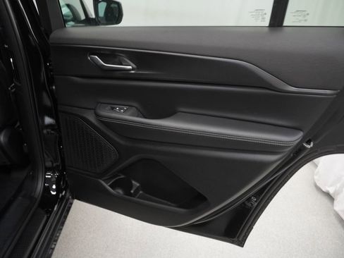 New 2026 Jeep Grand Cherokee L 4WD image 33