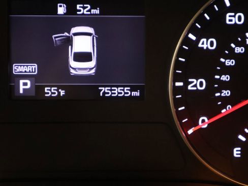 Used 2021 Kia Forte LXS image 37