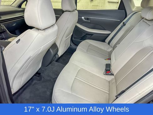 Used 2025 Hyundai Sonata SEL FWD image 11
