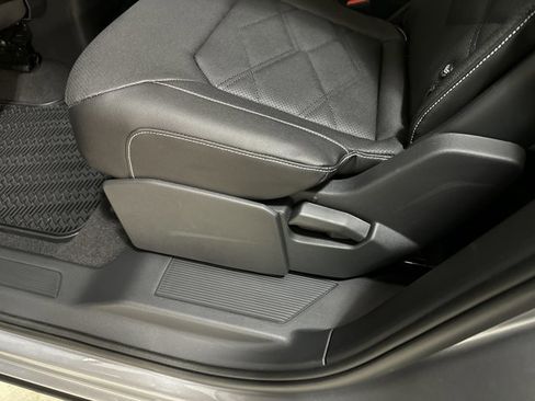 New 2026 Volkswagen Atlas SE image 23