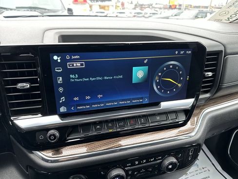 Used 2024 Chevrolet Silverado 1500 LT image 16