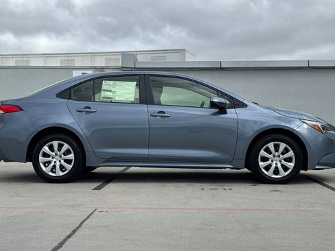 New 2026 Toyota Corolla LE image 2