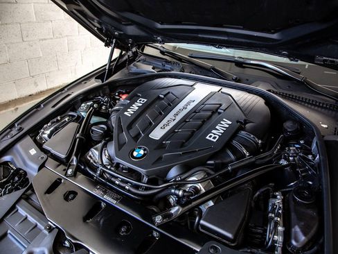 Used 2013 BMW 650i xDrive Convertible image 23