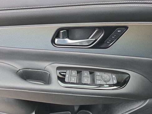 Used 2025 Nissan Murano SL image 32