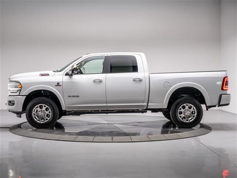 Used 2022 RAM 2500 Laramie image 2