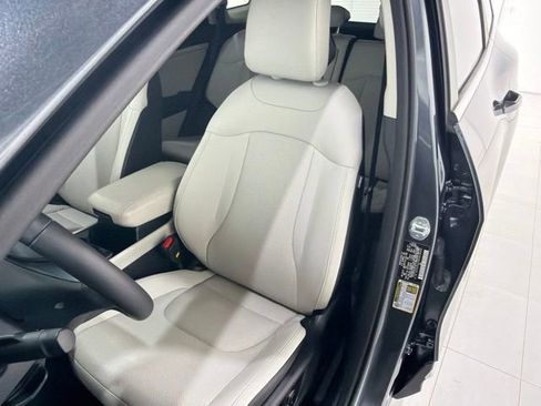 Used 2023 Kia Sportage EX FWD image 13
