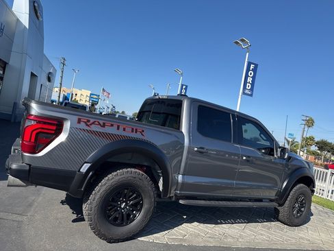 Used 2024 Ford F150 Raptor image 2