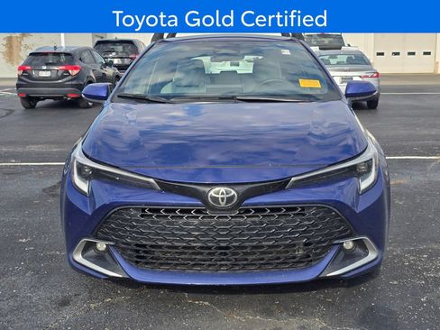 Used 2025 Toyota Corolla XSE FWD image 2