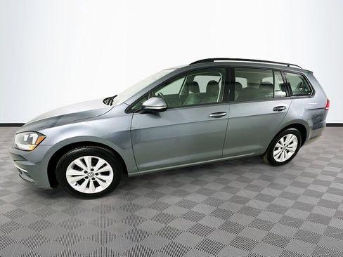 Used 2018 Volkswagen Golf S AWD/4WD image 6