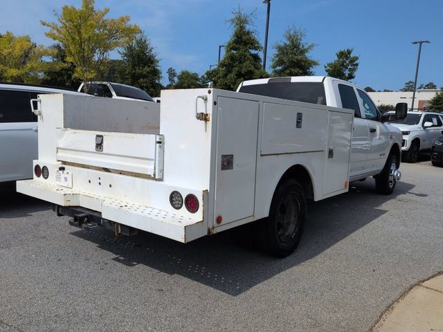 Used 2021 RAM 3500 Tradesman w/ Chrome Appearance Group AWD/4WD image 4
