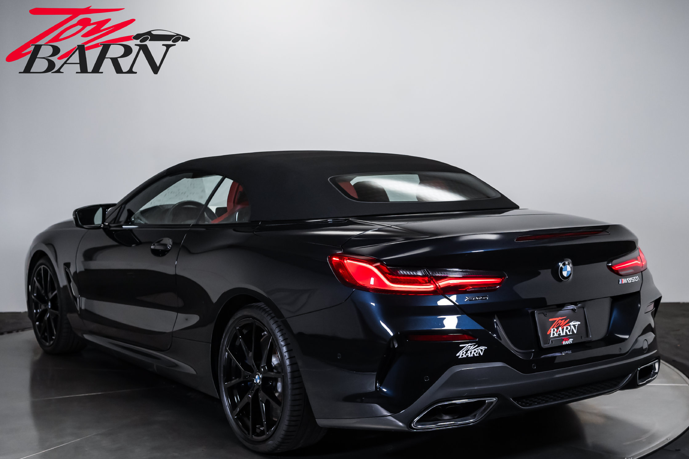 Used 2023 BMW M850i xDrive Convertible AWD/4WD image 11
