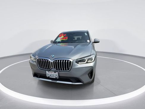 Used 2023 BMW X3 sDrive30i w/ Premium Package RWD image 3