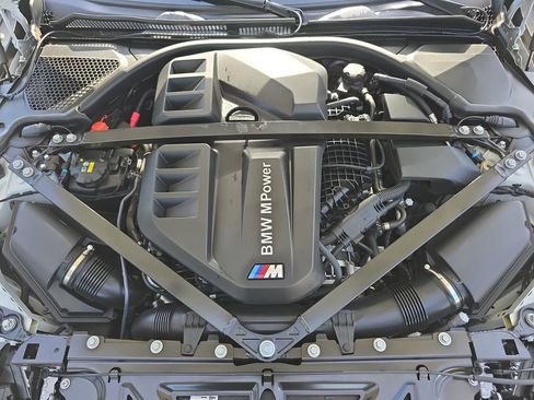 Used 2021 BMW M4 Competition w/ Executive Package image 34