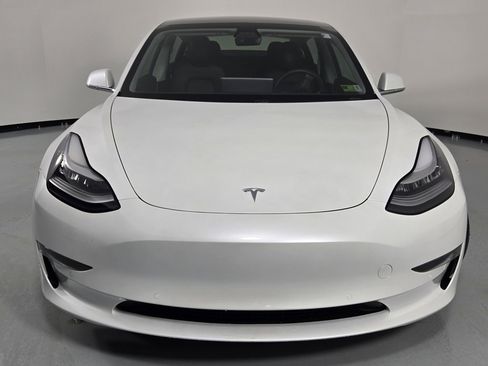 Used 2020 Tesla Model 3 Long Range image 2
