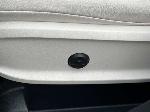 Certified 2023 Mercedes-Benz GLB 250 image 20