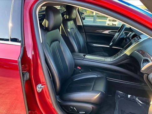 Used 2016 Lincoln MKZ Hybrid image 8