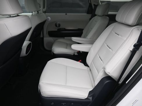 Used 2026 Hyundai Palisade Calligraphy AWD/4WD image 11