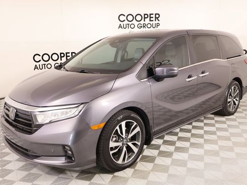 Used 2024 Honda Odyssey Touring image 9