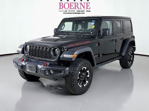 Used 2025 Jeep Wrangler Unlimited Rubicon image 3
