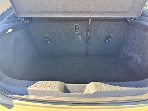 Certified 2025 MAZDA MAZDA3 Carbon image 18