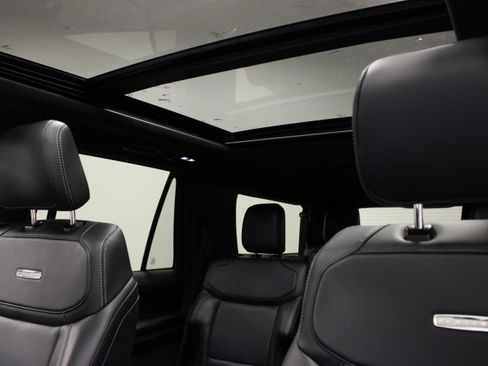 Used 2025 Ford Expedition Max Platinum w/ Stealth Performance Package AWD/4WD image 10
