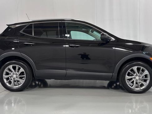 Used 2023 Buick Encore GX Essence w/ Experience Buick Package AWD/4WD image 5