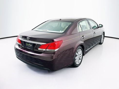 Used 2011 Toyota Avalon Limited FWD image 9