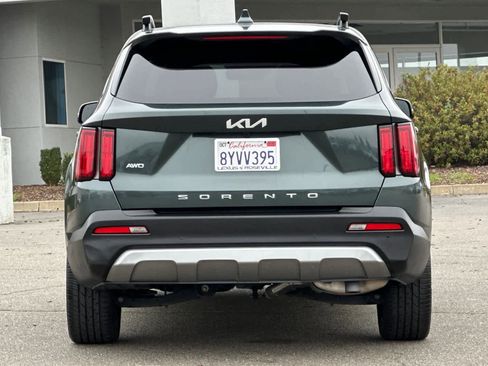 Used 2022 Kia Sorento SX Prestige image 8