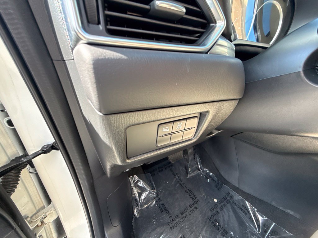 Used 2021 MAZDA CX-5 Touring AWD/4WD image 19