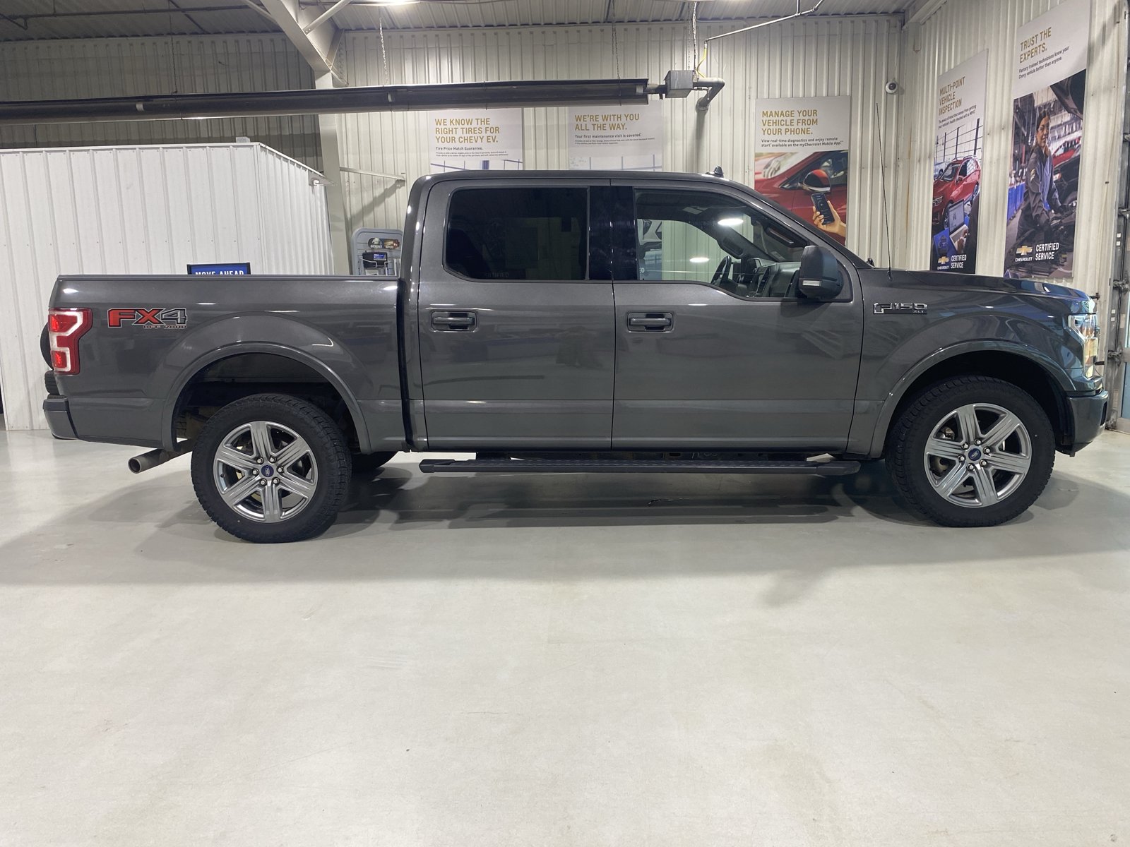 Used 2018 Ford F150 XLT w/ Equipment Group 302A Luxury AWD/4WD image 6