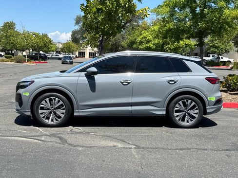 Used 2023 Audi Q4 e-tron Premium Plus w/ Premium Plus RWD image 8