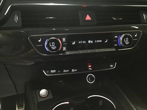 Used 2018 Audi S4 Prestige w/ Prestige Package image 18