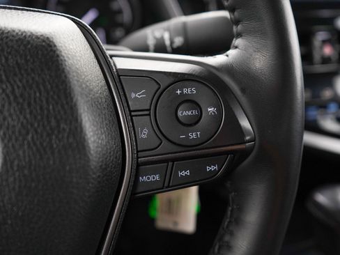 Used 2024 Toyota Camry SE FWD image 22