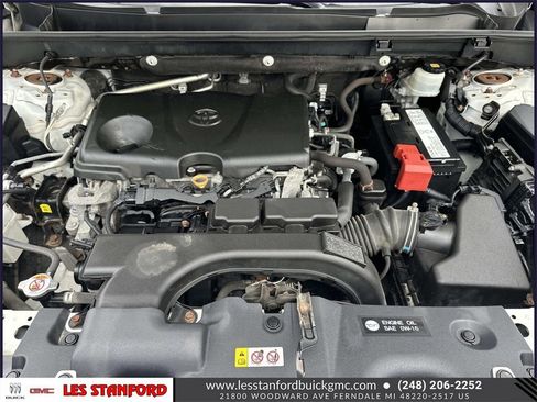 Used 2019 Toyota RAV4 XLE image 12
