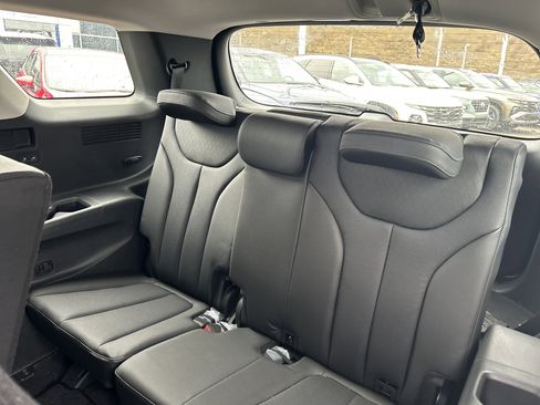 Used 2022 Hyundai Palisade SEL w/ 8P Bench Seat Package image 32