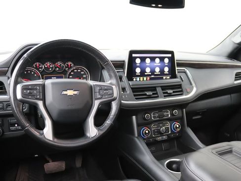 Used 2021 Chevrolet Tahoe LT w/ LT Signature Package image 4