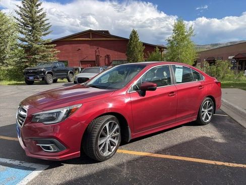 Used 2018 Subaru Legacy 3.6R Limited AWD/4WD image 14
