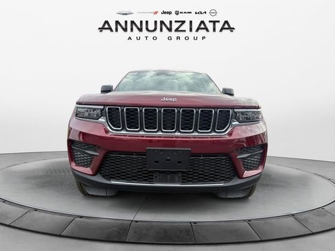 New 2025 Jeep Grand Cherokee Laredo X w/ Luxury Tech Group I image 8
