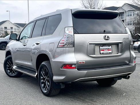 Used 2023 Lexus GX 460 Premium image 10