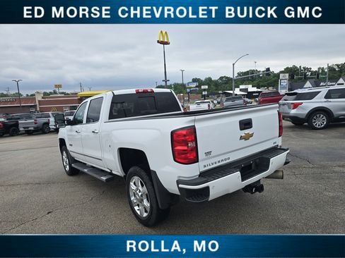 Used 2025 Chevrolet Silverado 1500 RST AWD/4WD image 5