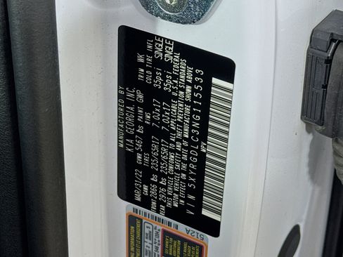 Used 2022 Kia Sorento LX image 30