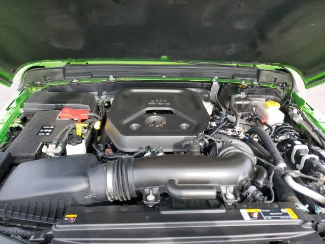 Used 2025 Jeep Wrangler Unlimited Rubicon AWD/4WD image 14