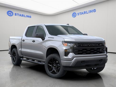 Used 2025 Chevrolet Silverado 1500 Custom w/ Turbomax Blackout Package image 7