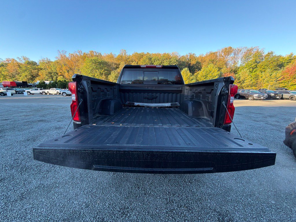 Used 2025 Chevrolet Silverado 1500 LT Trail Boss w/ Convenience Package II AWD/4WD image 13