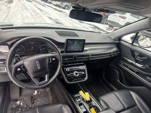 Used 2022 Lincoln Corsair AWD w/ Equipment Group 101A image 14